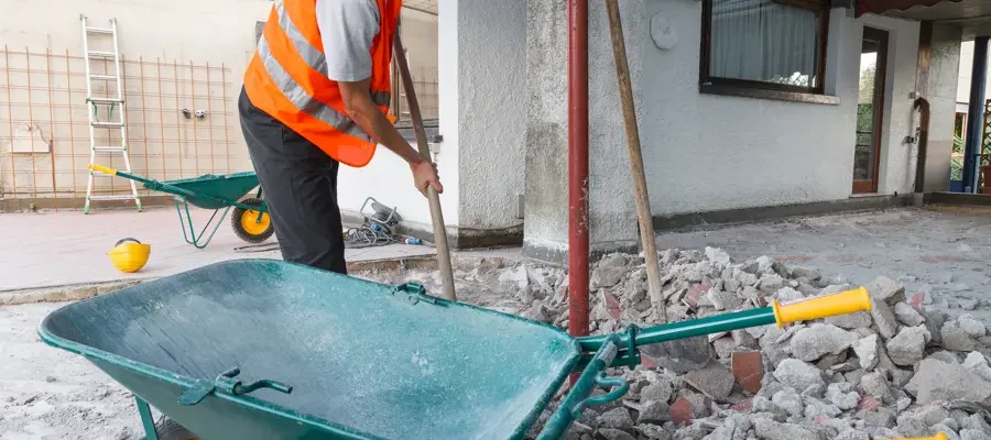 Transforming Construction Waste into Clean Spaces: The Benefits of Junk Removal